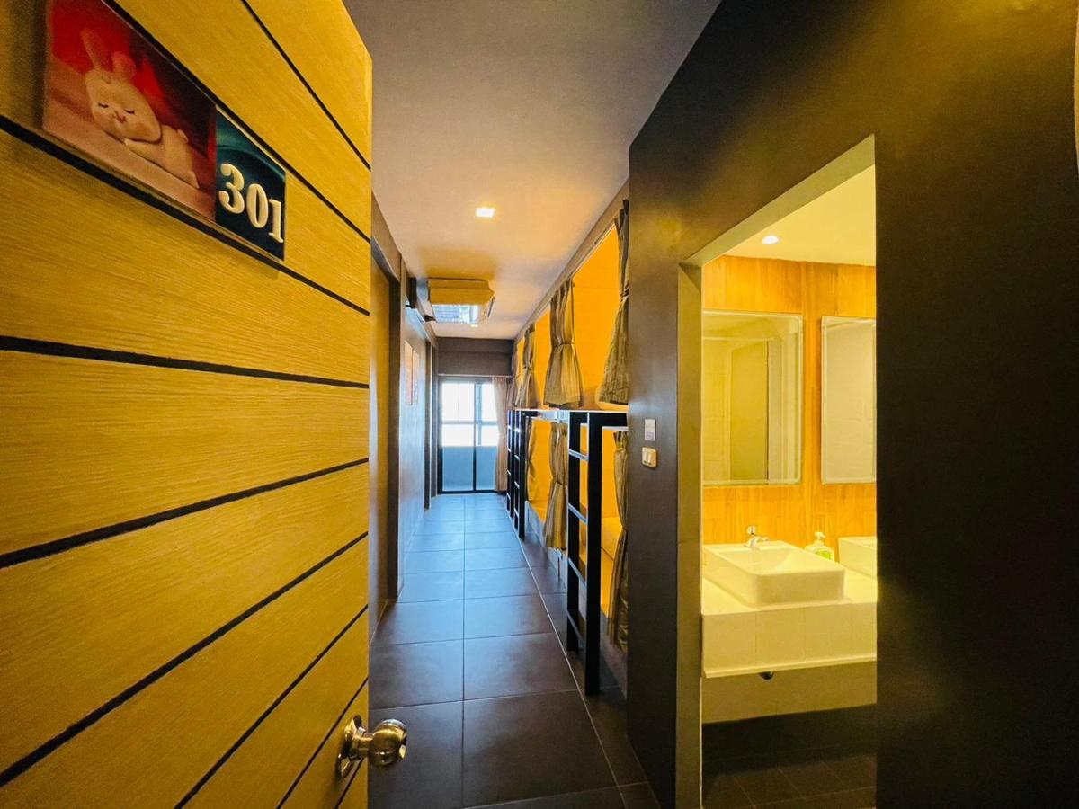 Hostel Rabbitel Phuket Exterior foto